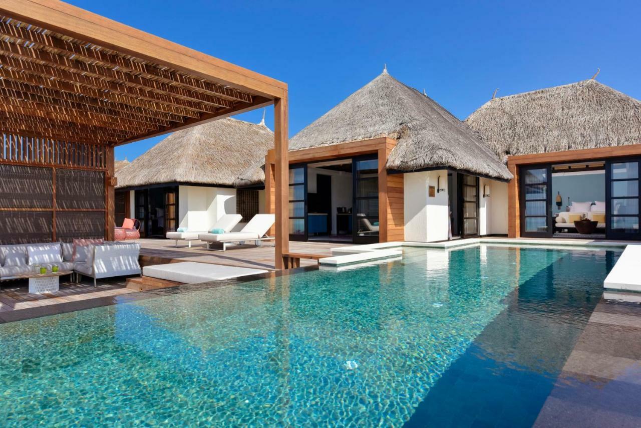 Resort Four Seasons Maldives At Kuda 5*