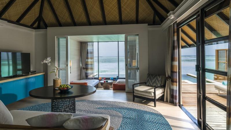 Курортний комплекс Four Seasons Maldives At Kuda